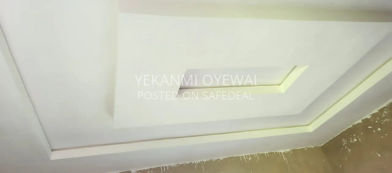 Polystyrene ceiling pop